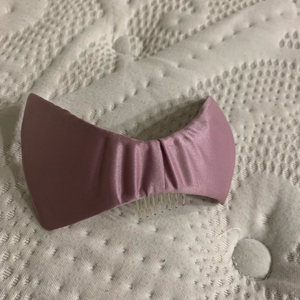 Vintage hair comb